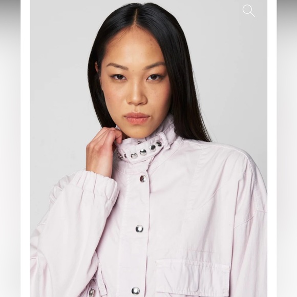 Blank NYC
Size Large
CHASIN YOU JACKET
Lilac high collar cargo jacket - Picture 14 of 14